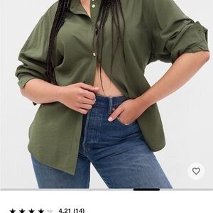 Gap cinched waist button down